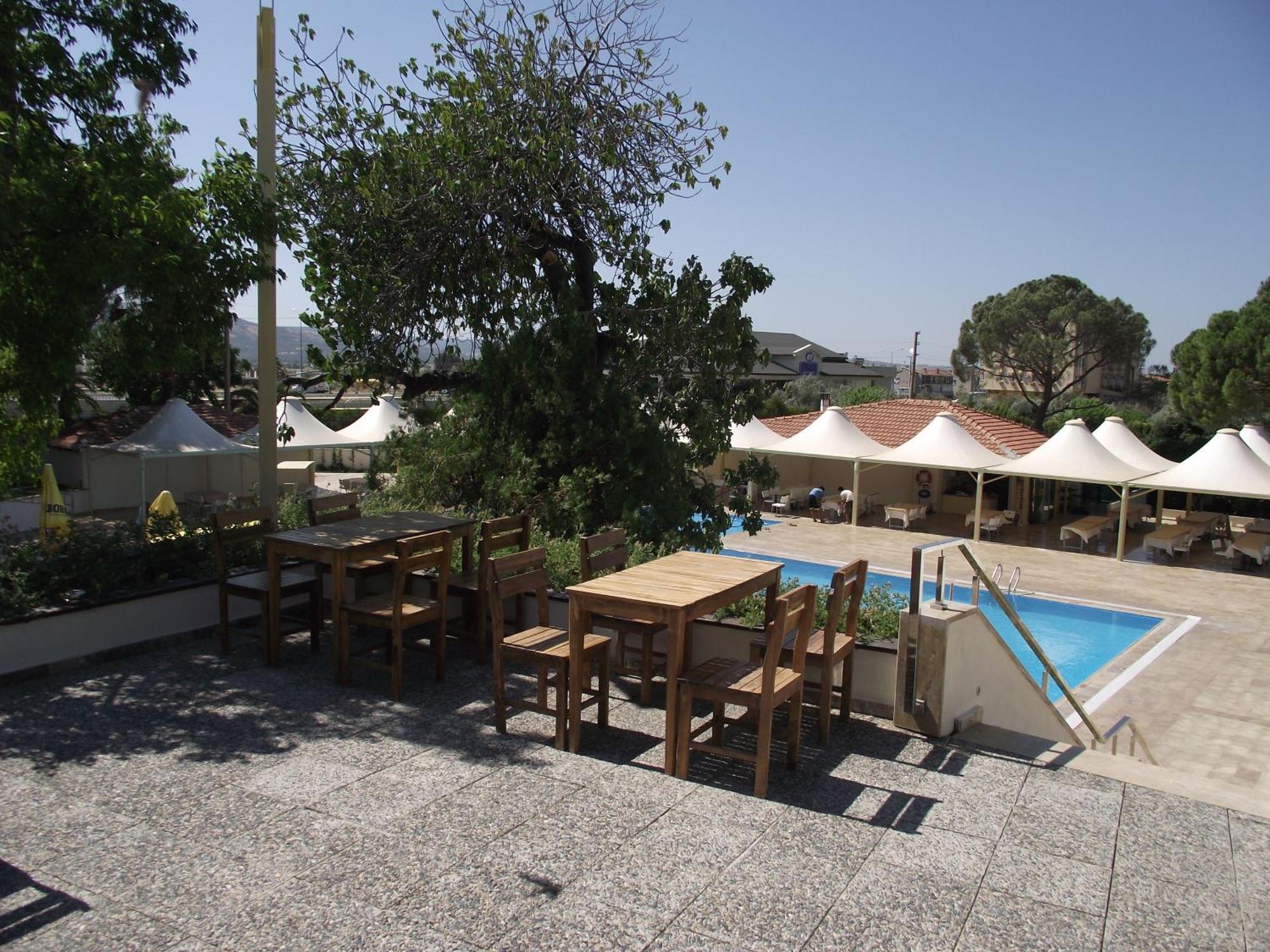 Berksoy Hotel Bergama Bagian luar foto